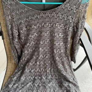 Gray lacy long sleeve blouse